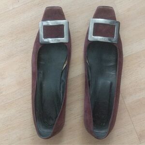 Roger Vivier burgundy suede shoes size 39 1/2